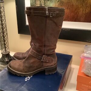 Donald J. Pliner Brown Suede Combat Boots.  Great condition. Very rarely worn.